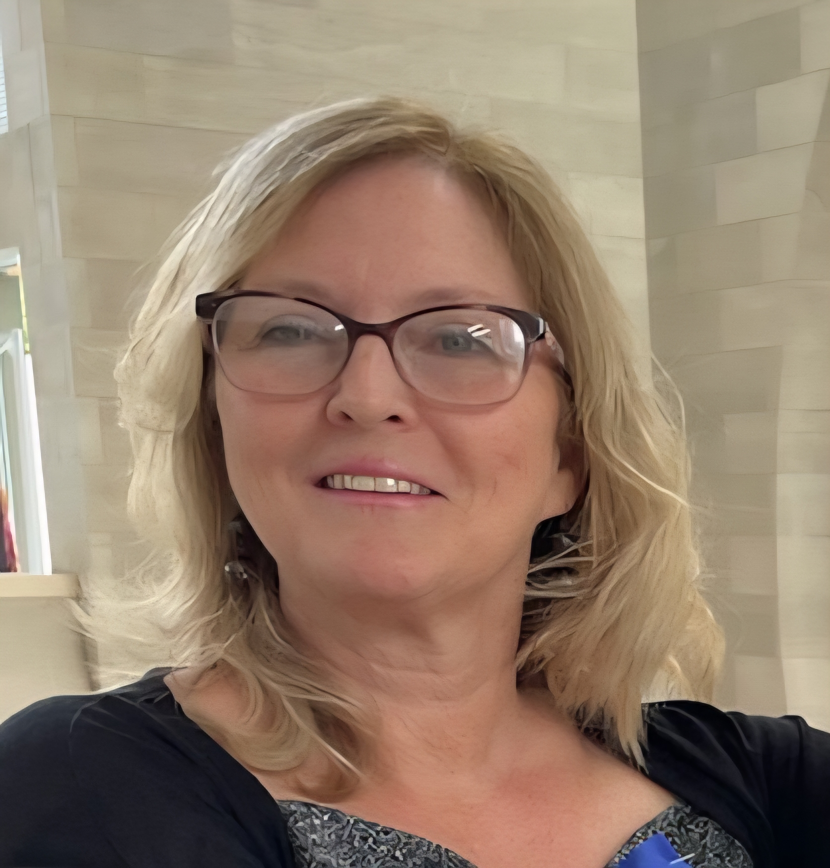 Karen Boone Headshot